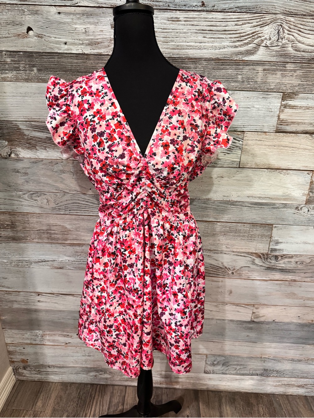 SHEIN Pink Red Floral V-Neck Mini Dress